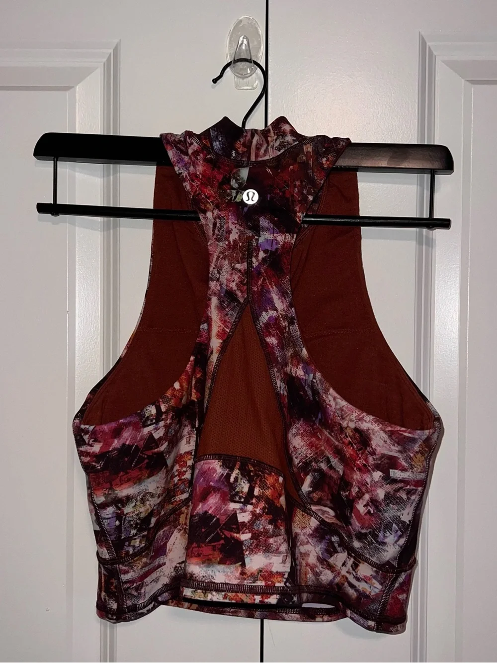 Lululemon Everlux and Mesh Cropped Tank, Size 8